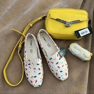 Toms Shoes NWT Holiday Lights Themed NWT